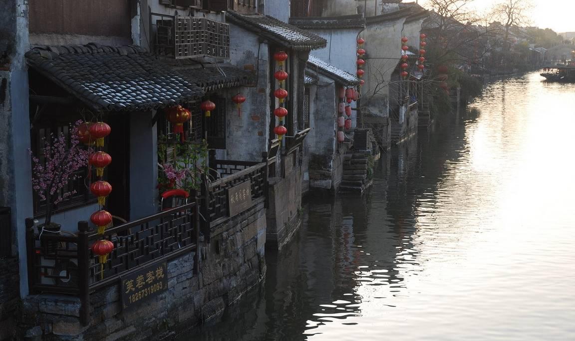 你想要限量的2019知道日历吗？特好看还有知识，夸得好就送！游戏画面